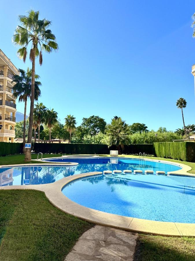 Lovely Apartment Denia, Piscina, Jacuzzi, Padel, Parking Zewnętrze zdjęcie